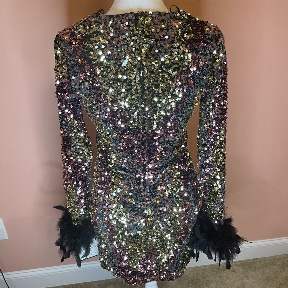 Sequin Long-Sleeve Mini Dress with Feather Cuffs - Multicolor - Picture 4 of 4